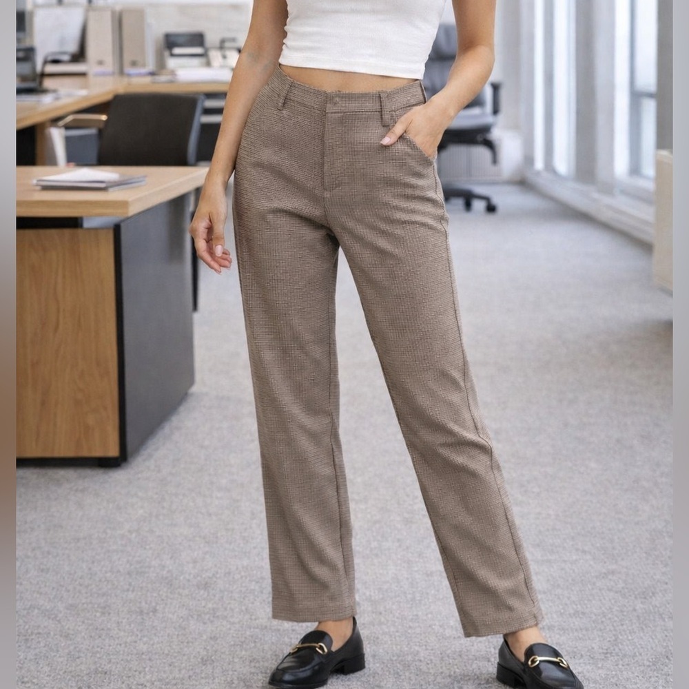 H&M size 2 Tan Wide Leg Plaid Effortless Coffee Business Women's Pants